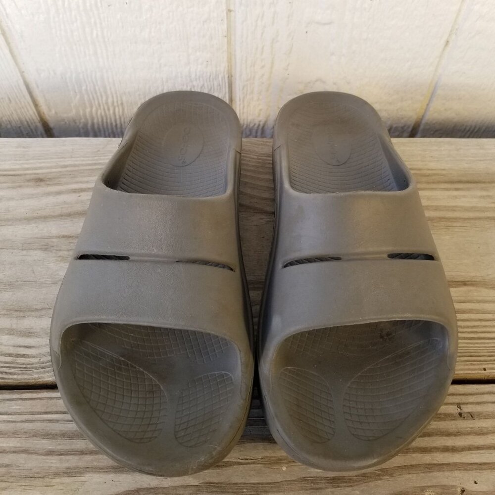 OOFOS Brown Recovery Slide Sandals Mens 9 Womens 11